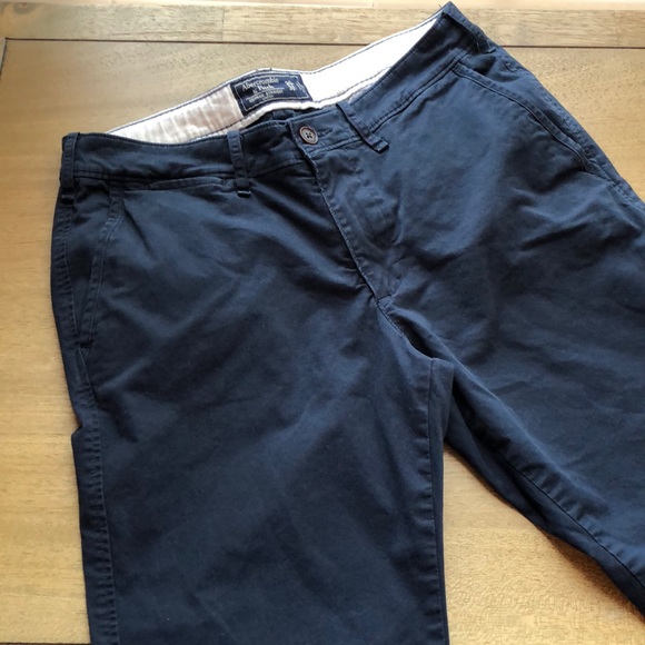 abercrombie chino pants